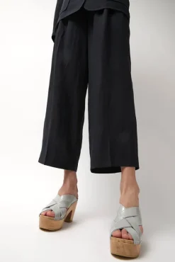 Basket Clog on Platform in Dove Patent^No.6 Store Hot