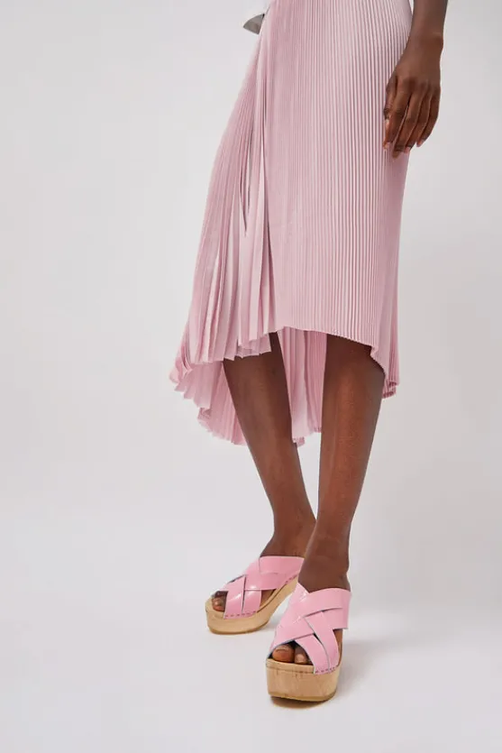 Basket Clog on Platform in Pink Patent^No.6 Store Fashion