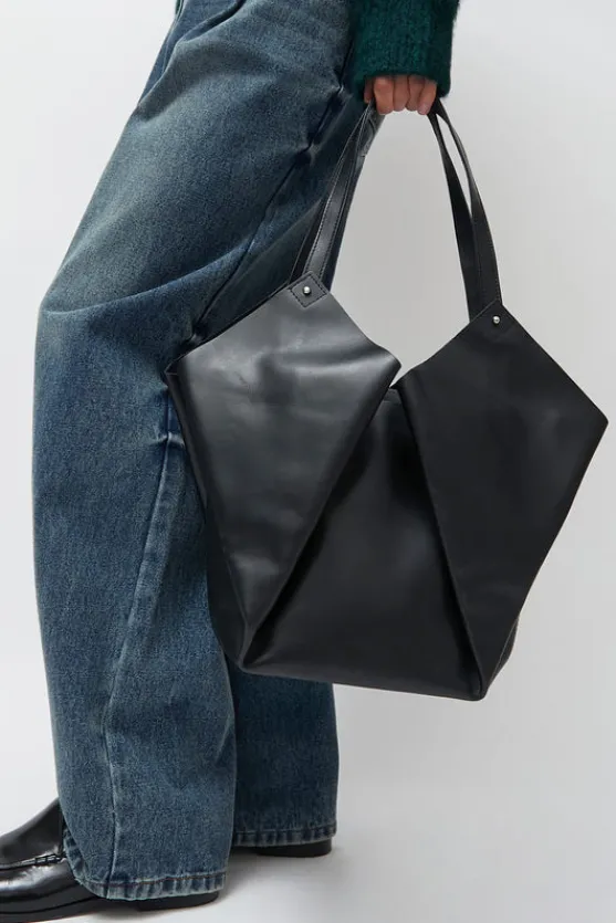 Corolla Bag in Black^No.6 Store Fashion