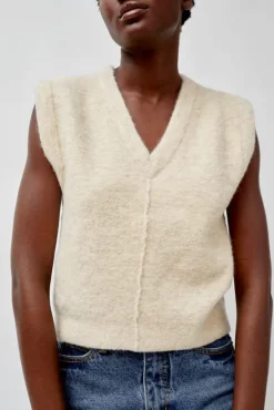 Fleece Vest in Ecru^No.6 Store Best