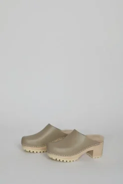 Liza Clog on Mid Tread in Clay with Bone Shearling^No.6 Store New