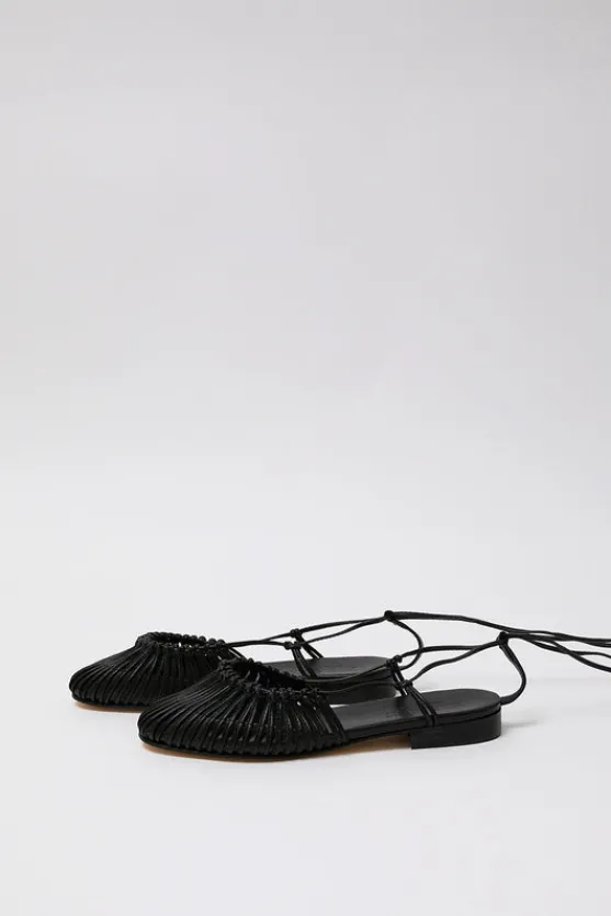 Mantera Sandal in Black^No.6 Store Clearance