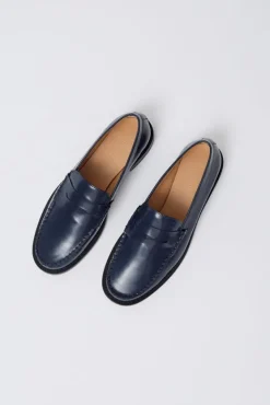 Miles in Navy^No.6 Store Discount