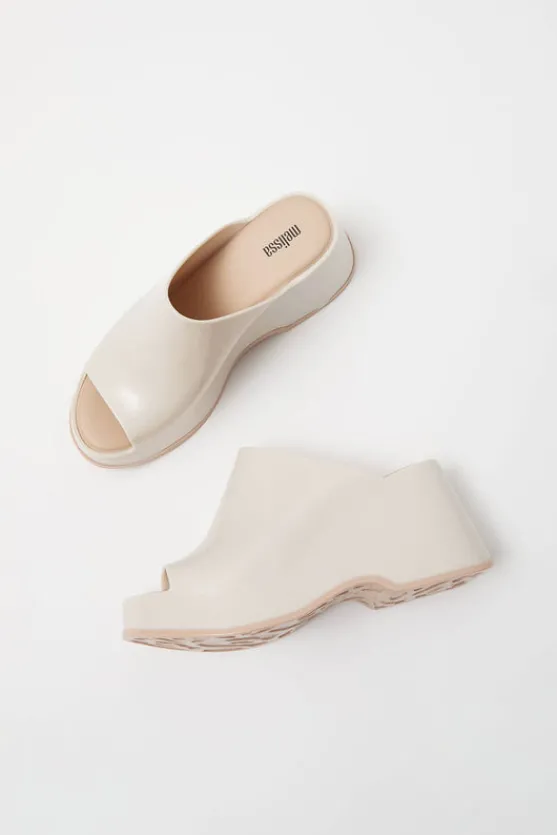 Patty in Beige^No.6 Store New