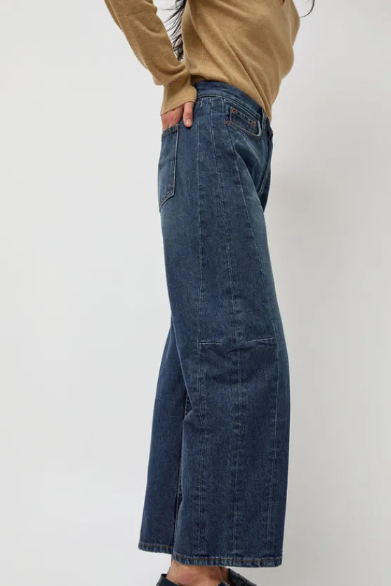 Slim Lasso Jean in Cate Wash^No.6 Store Clearance