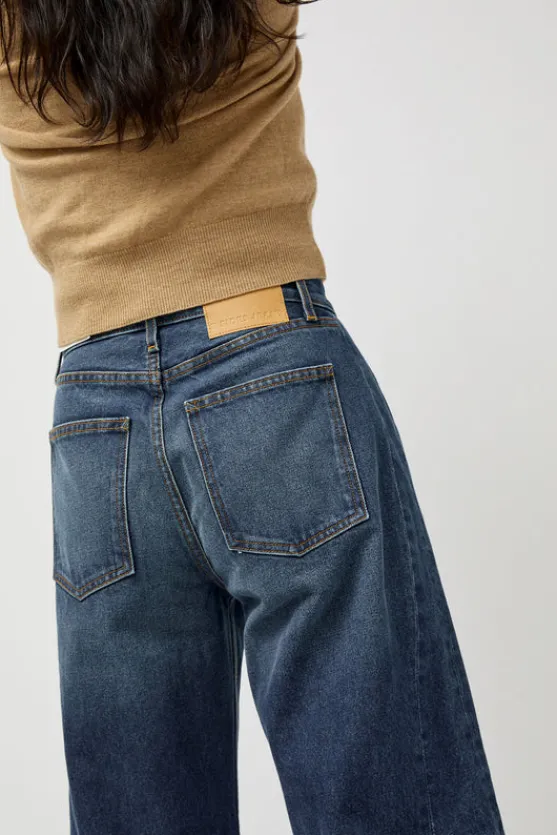 Slim Lasso Jean in Cate Wash^No.6 Store Clearance