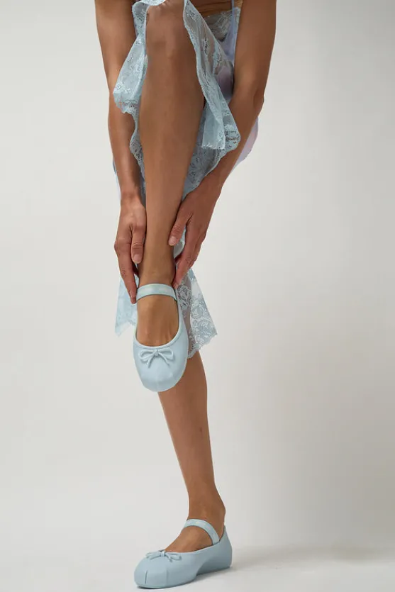 Sophie in Pearly Blue^No.6 Store Clearance